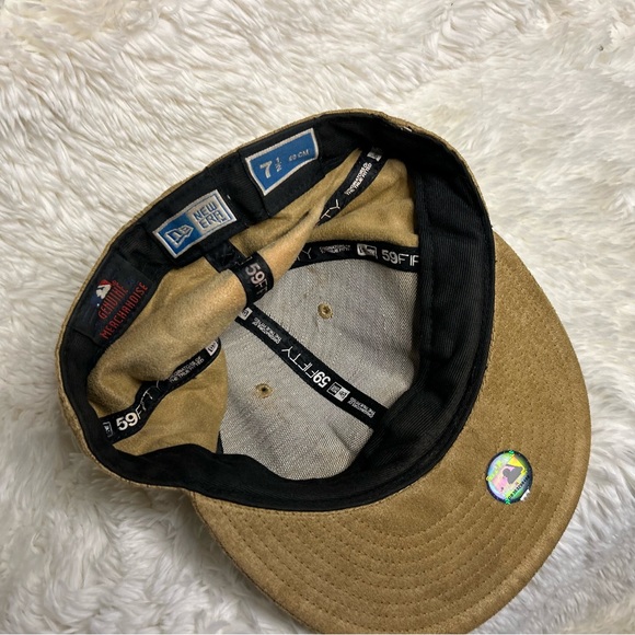 New era 59 genuine merch Boston red socks baseball hat size 7-1/2 color goldish - Picture 7 of 8